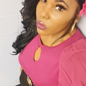 Beautifful Pink Cato Cut Out Top With Puff Sleeve Medium